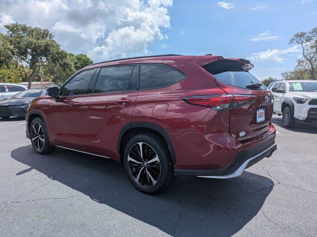 2022 Toyota Highlander XSE
