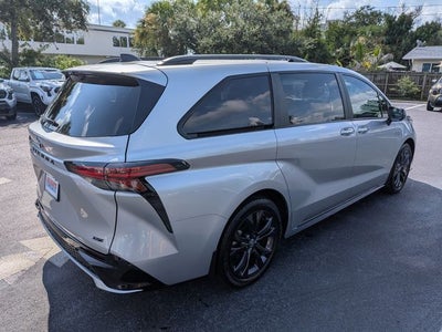 2025 Toyota Sienna XSE 7 Passenger