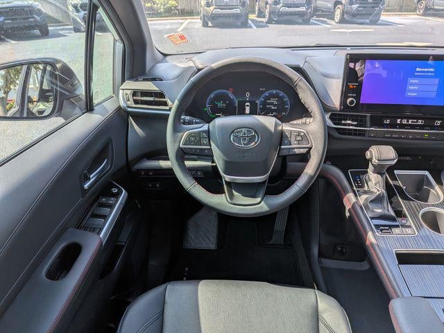 2025 Toyota Sienna XSE 7 Passenger