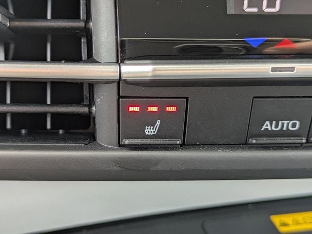 2025 Toyota Sienna XLE 8 Passenger