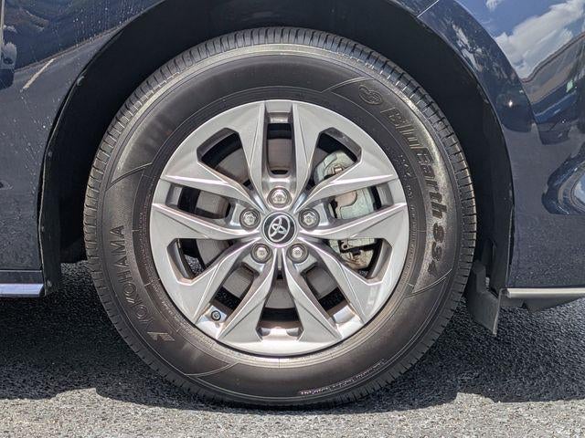 2025 Toyota Sienna XLE 8 Passenger
