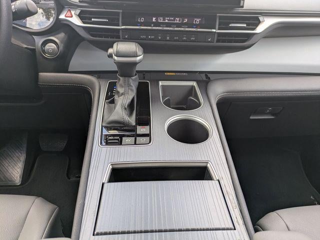 2025 Toyota Sienna XLE 8 Passenger