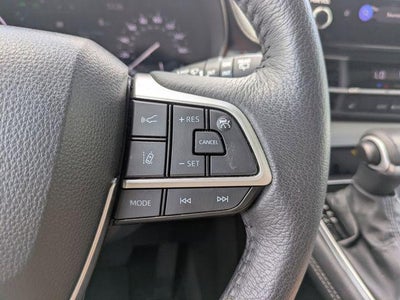 2025 Toyota Sienna XLE 8 Passenger