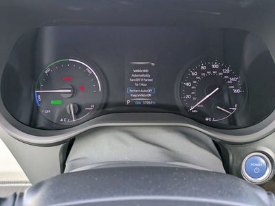 2022 Toyota Sienna XLE 8 Passenger
