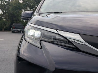 2025 Toyota Sienna XLE 8 Passenger
