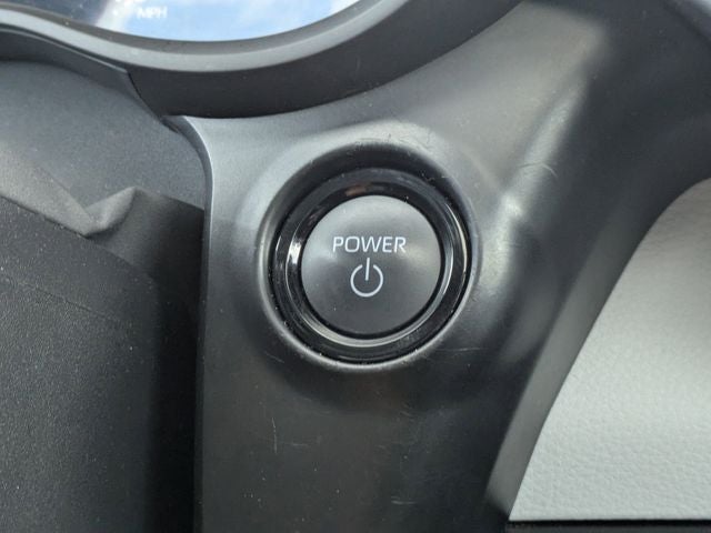 2025 Toyota Sienna XLE 8 Passenger