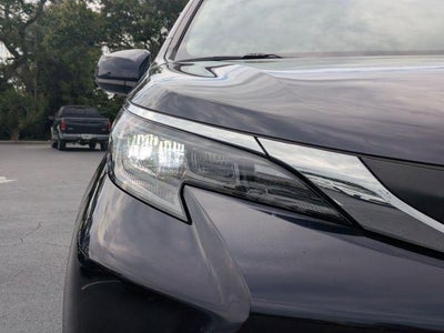 2025 Toyota Sienna XLE 8 Passenger