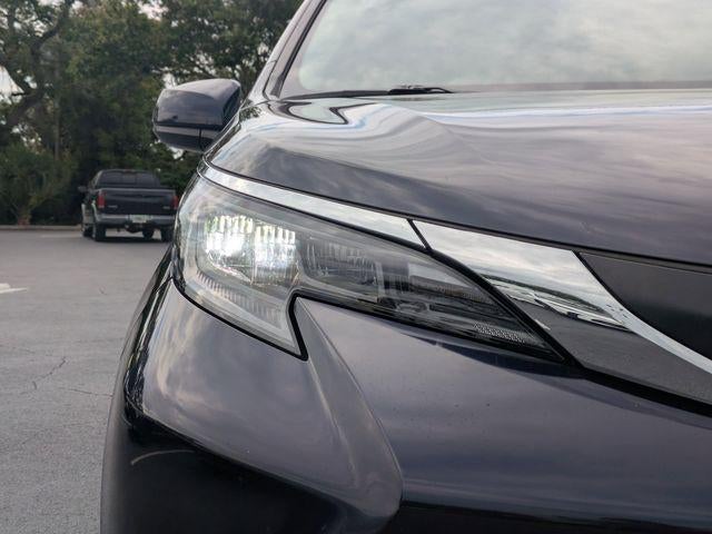 2025 Toyota Sienna XLE 8 Passenger