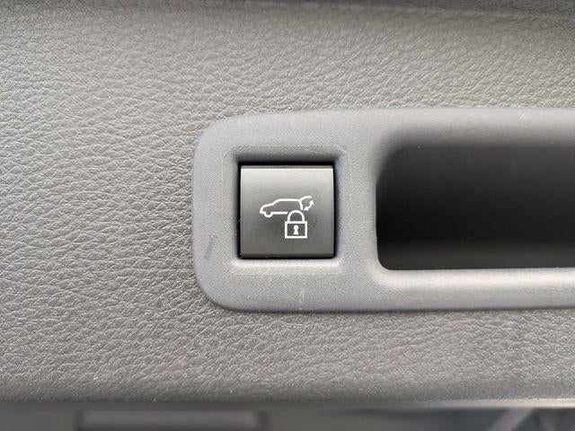 2025 Toyota Sienna XLE 8 Passenger