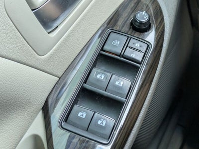 2017 Toyota Sienna XLE Premium 8 Passenger