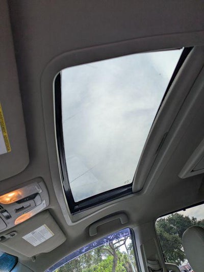 2017 Toyota Sienna XLE Premium 8 Passenger