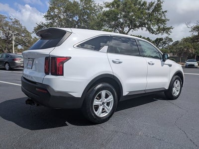 2022 Kia Sorento LX