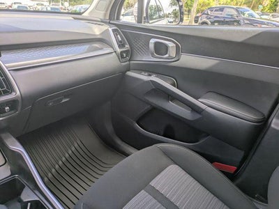 2022 Kia Sorento LX