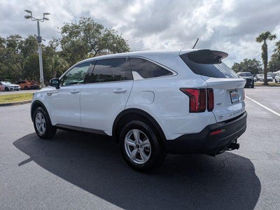 2022 Kia Sorento LX