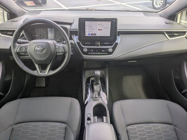 2025 Toyota Corolla Hatchback SE