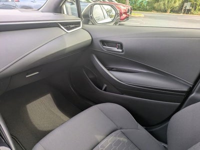 2025 Toyota Corolla Hatchback SE