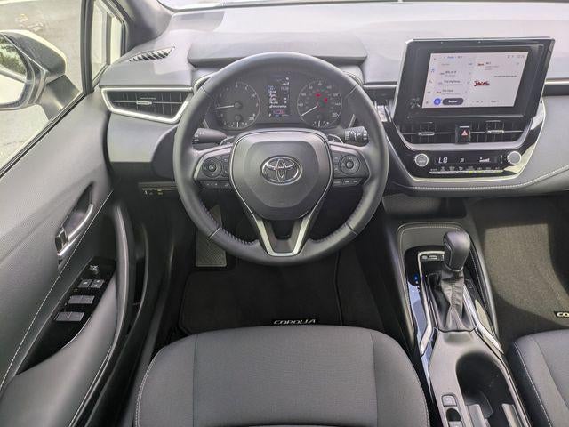 2025 Toyota Corolla Hatchback SE