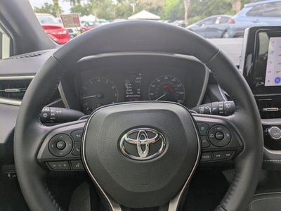 2025 Toyota Corolla Hatchback SE