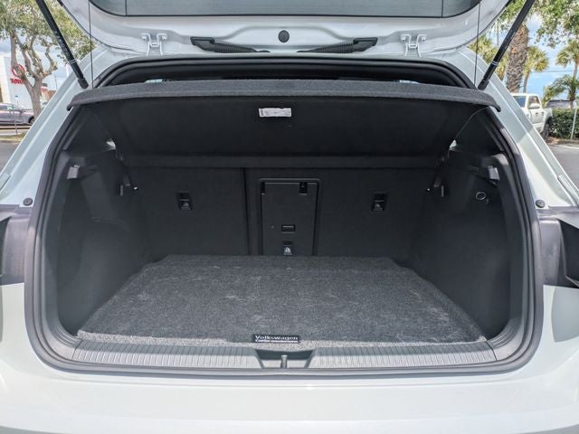 2024 Volkswagen Golf GTI 2.0T SE