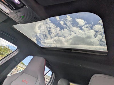 2024 Volkswagen Golf GTI 2.0T SE