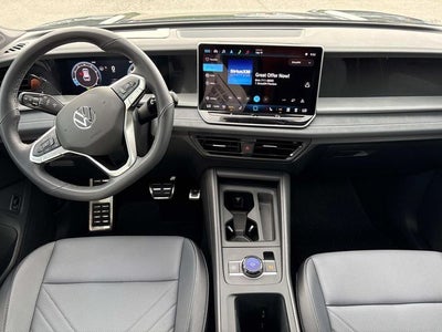 2025 Volkswagen Tiguan 2.0T SE R-Line Black