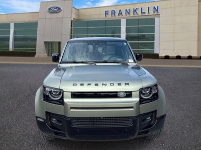 2025 Land Rover Defender 130 X-Dynamic SE