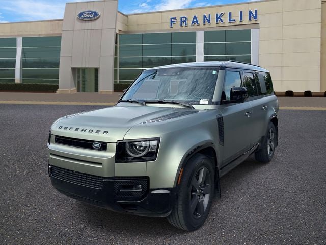 2025 Land Rover Defender 130 X-Dynamic SE