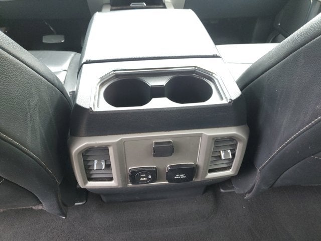 2022 Ford Super Duty F-350 DRW Lariat