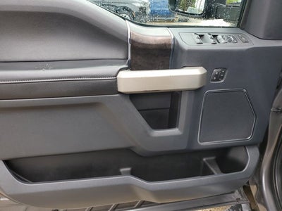 2022 Ford Super Duty F-350 DRW Lariat