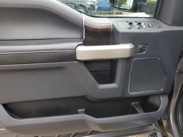 2022 Ford Super Duty F-350 DRW Lariat