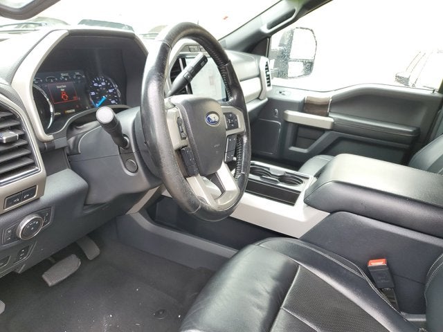 2022 Ford Super Duty F-350 DRW Lariat