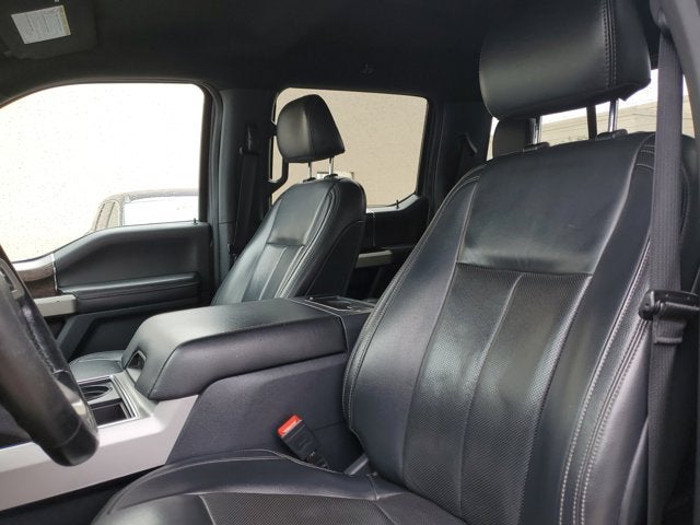 2022 Ford Super Duty F-350 DRW Lariat