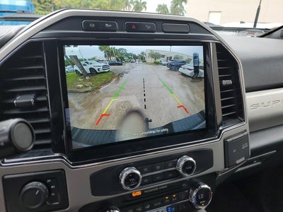 2022 Ford Super Duty F-350 DRW Lariat