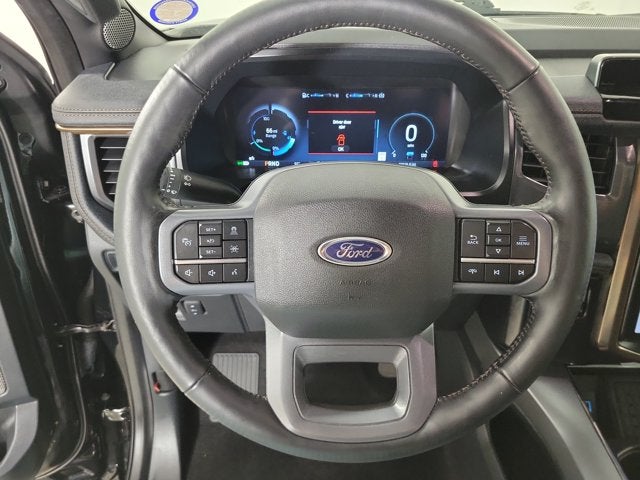 2023 Ford F-150 Lightning Lariat
