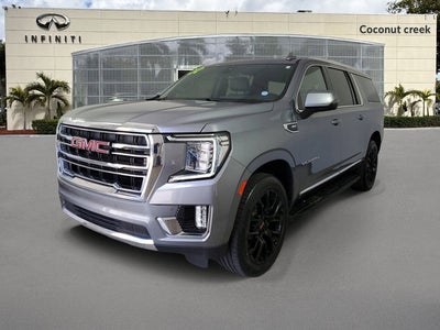 2022 GMC Yukon XL SLT