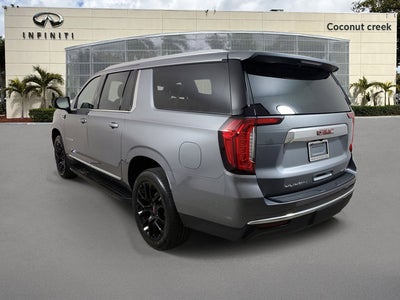 2022 GMC Yukon XL SLT