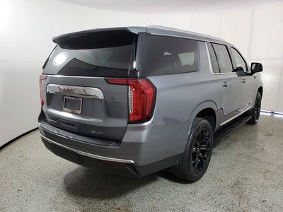 2022 GMC Yukon XL SLT