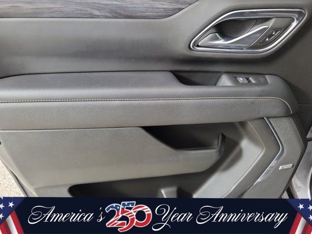 2022 GMC Yukon XL SLT