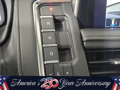 2022 GMC Yukon XL SLT