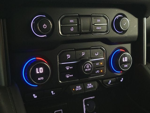 2022 Chevrolet Suburban LT