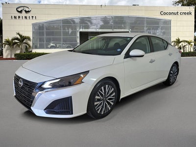 2023 Nissan Altima 2.5 SV