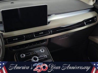 2023 Lincoln Nautilus Standard