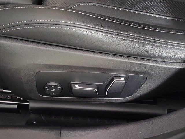 2024 BMW 3 Series 330i