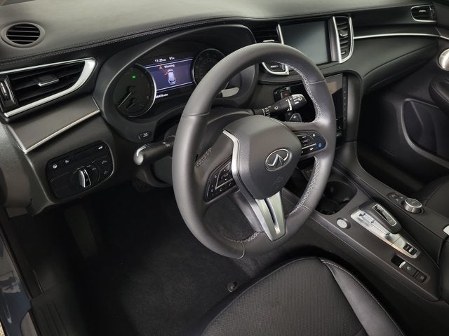 2024 INFINITI QX50 LUXE