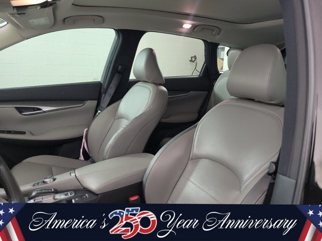 2023 INFINITI QX50 LUXE