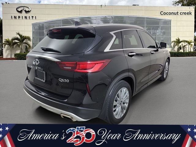 2023 INFINITI QX50 LUXE