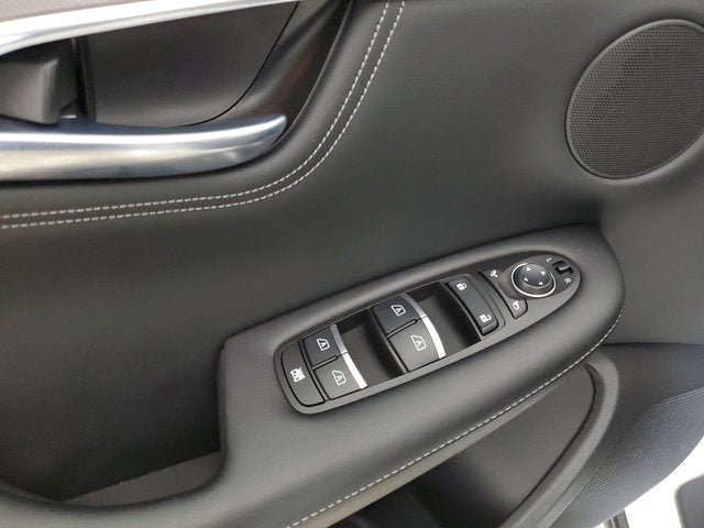 2023 INFINITI QX55 LUXE
