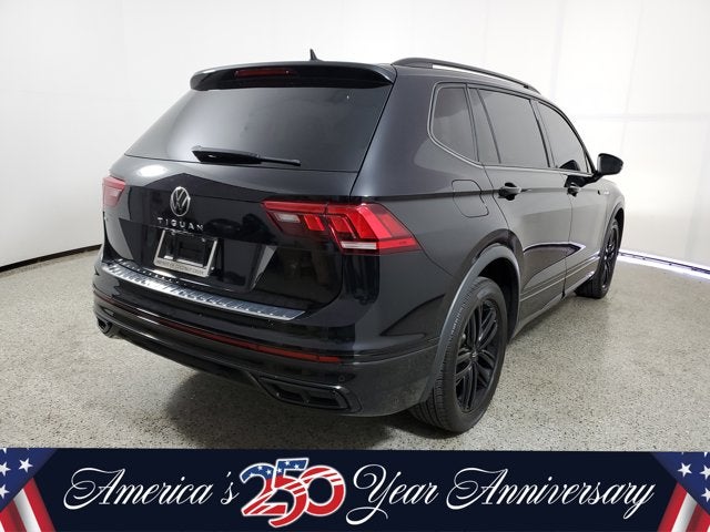 2022 Volkswagen Tiguan 2.0T SE R-Line Black
