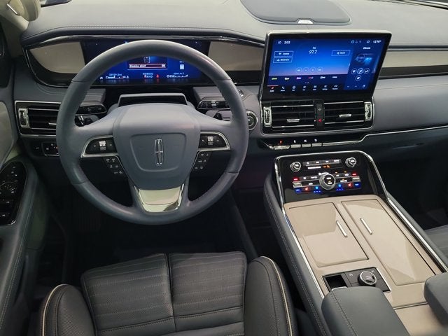 2023 Lincoln Navigator L Black Label