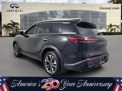 2025 INFINITI QX60 LUXE